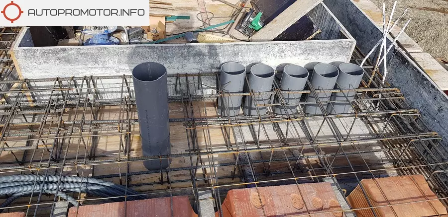 Instalaciones y pasa tubos forjados